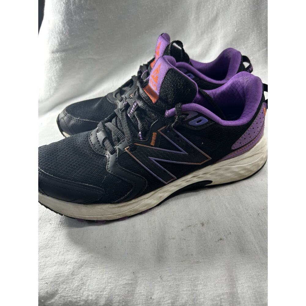 Size 9.5 - New Balance 410v4 Trail